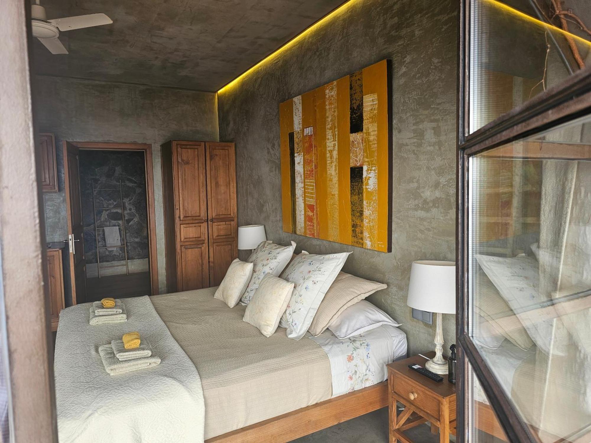 Les Terrasses Suites Calheta  Exterior photo